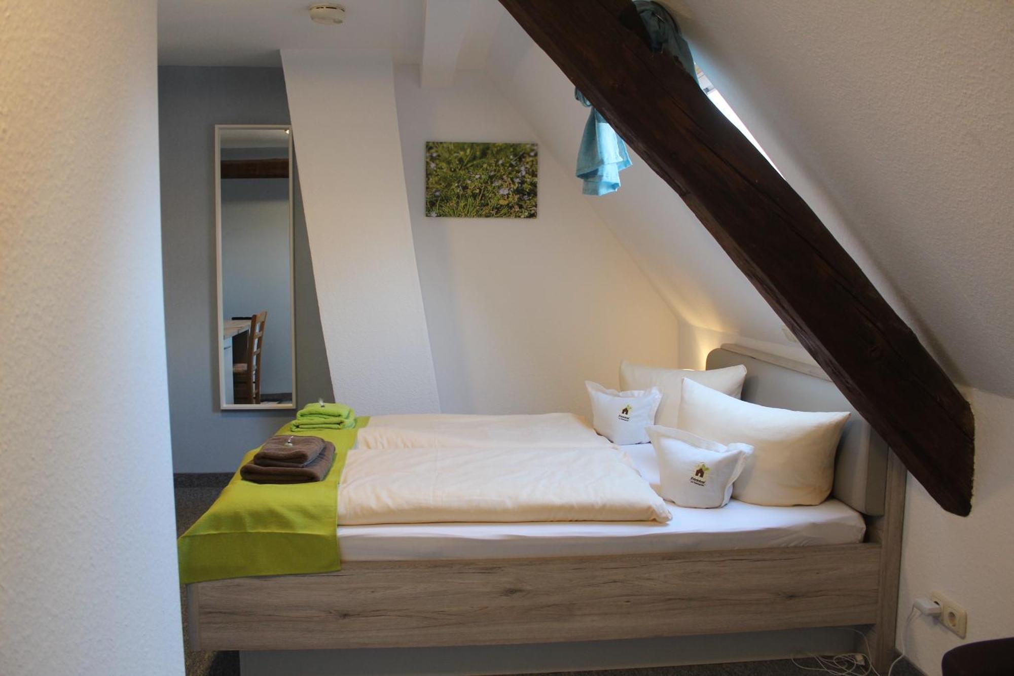 Kraeuterhotel Garni Zur Klostergrotte Nohra  Extérieur photo