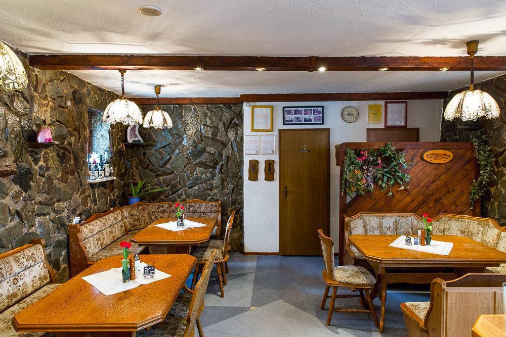 Kraeuterhotel Garni Zur Klostergrotte Nohra  Extérieur photo