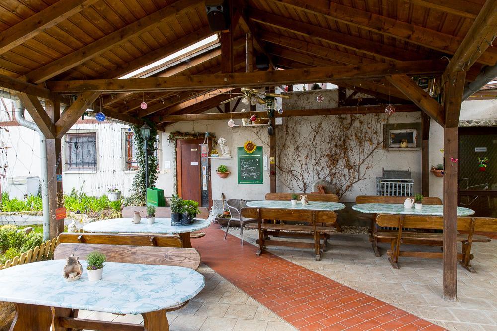 Kraeuterhotel Garni Zur Klostergrotte Nohra  Extérieur photo