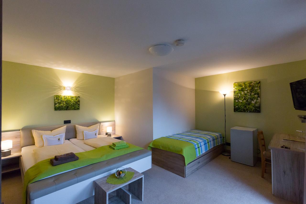 Kraeuterhotel Garni Zur Klostergrotte Nohra  Extérieur photo